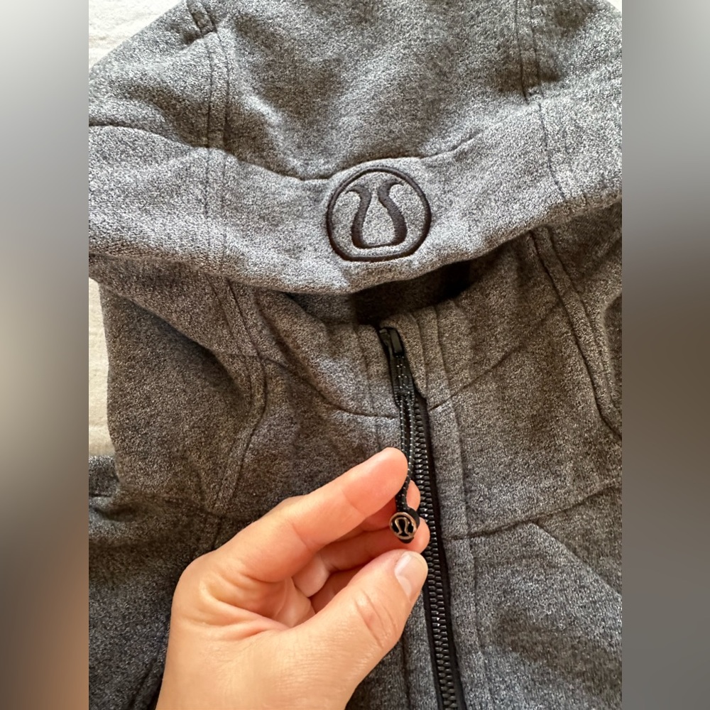 LULULEMON athletica zip up hoodie